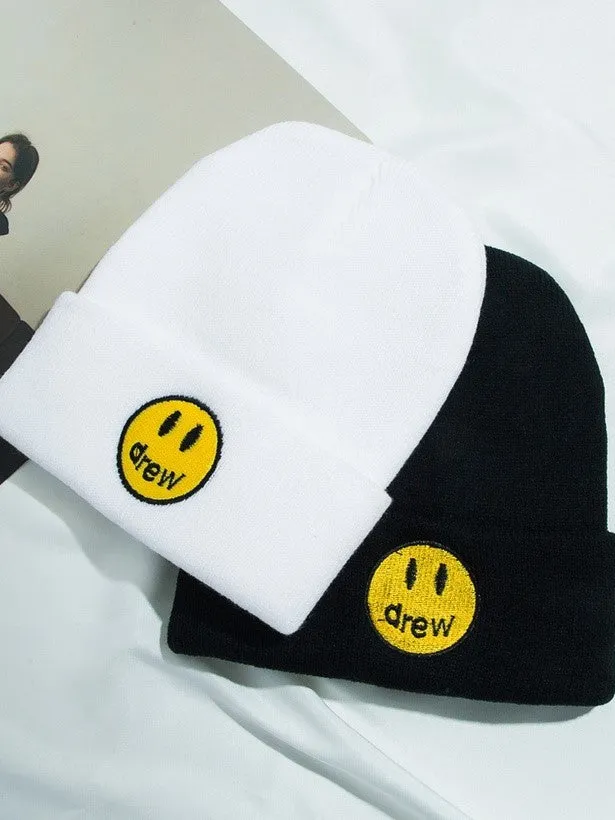 27 Embroidered Smiley Toque