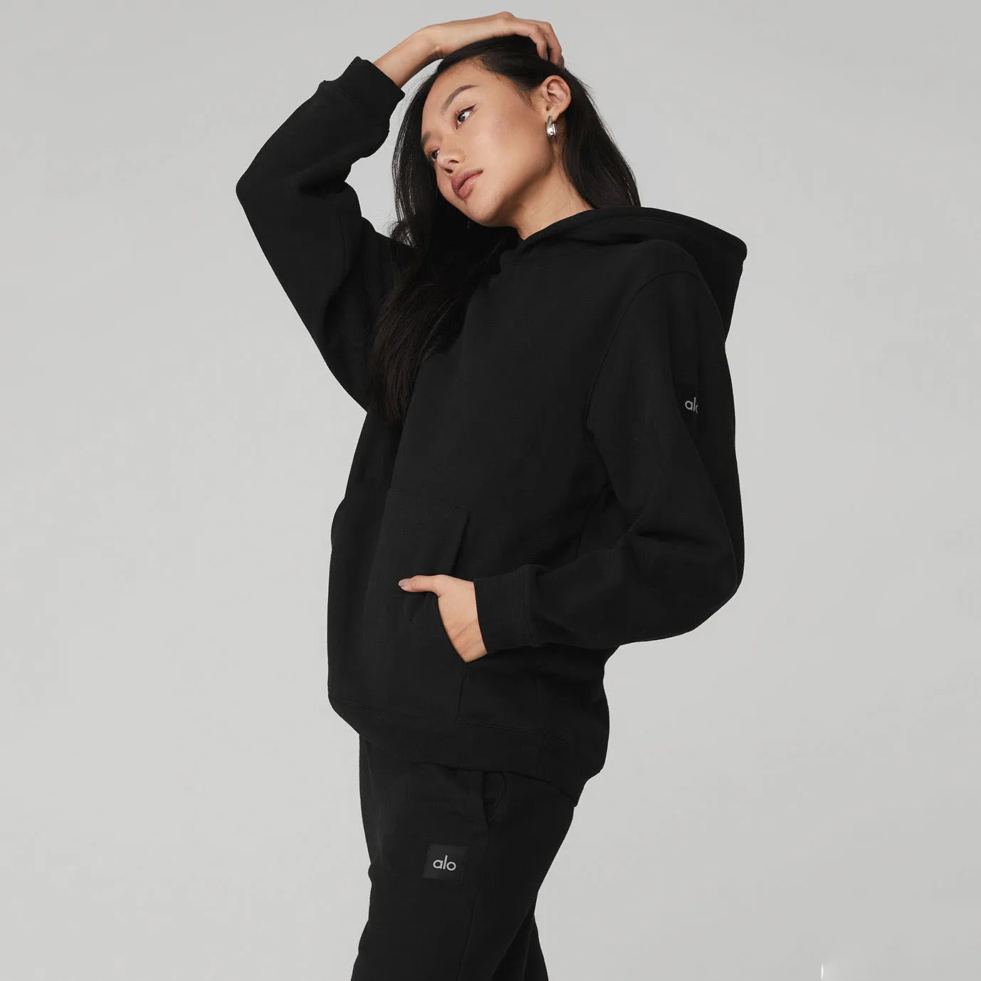 ALO Yoga | Unisex Long Sleeves Plain Oversized Logo | Street Style