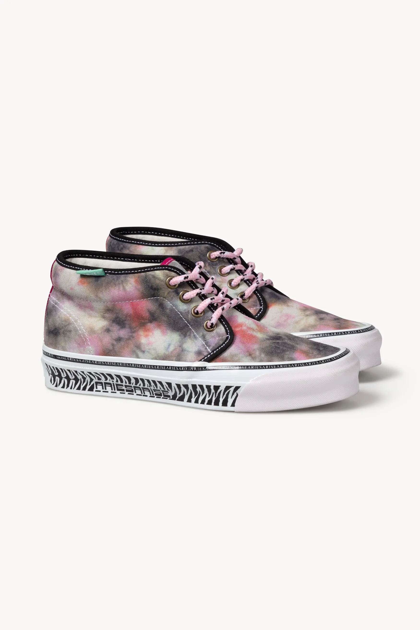 Aries collaboration with Vault by Vans Tie dye CHUKKA Boot LX