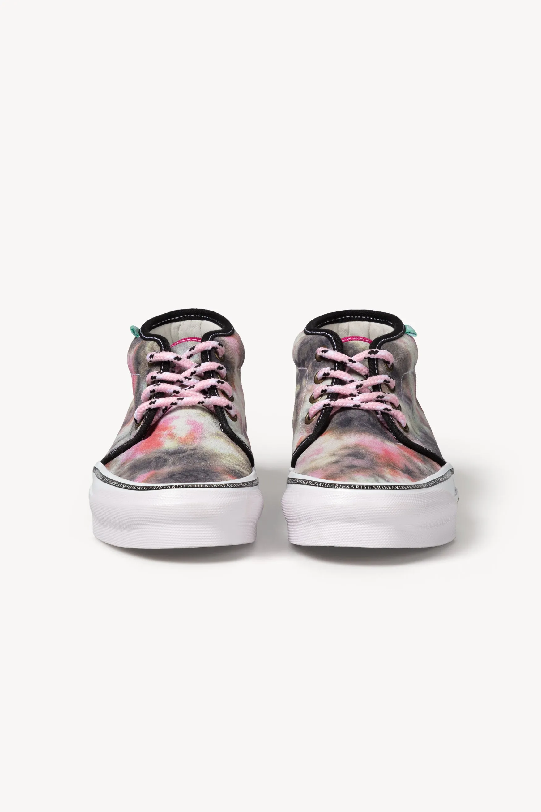 Aries collaboration with Vault by Vans Tie dye CHUKKA Boot LX