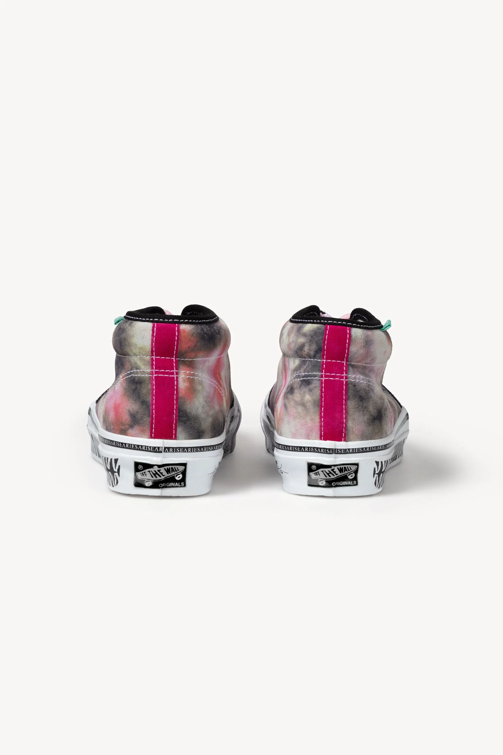 Aries collaboration with Vault by Vans Tie dye CHUKKA Boot LX