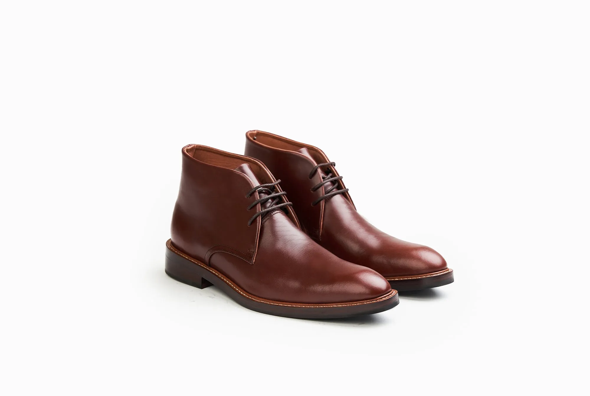 Armas Chukka Boot in Chestnut Brown