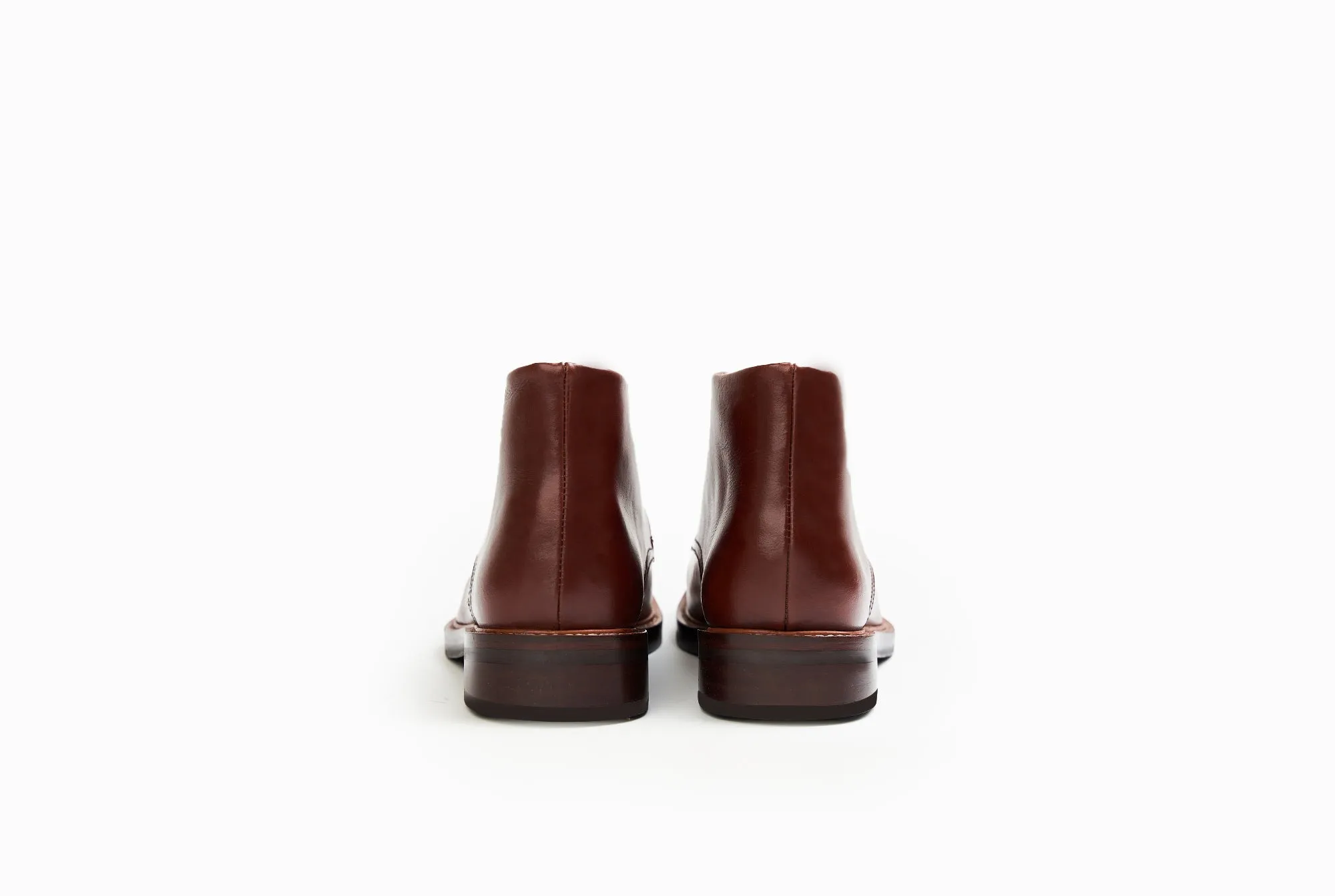 Armas Chukka Boot in Chestnut Brown