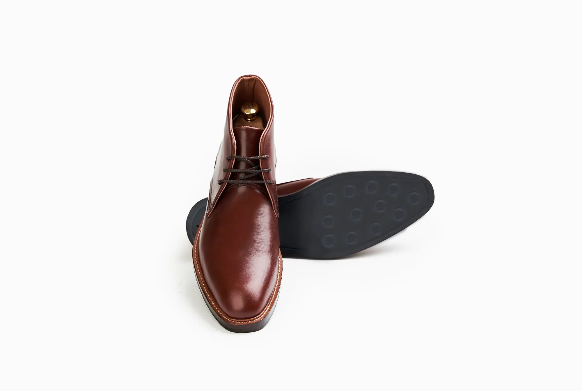 Armas Chukka Boot in Chestnut Brown