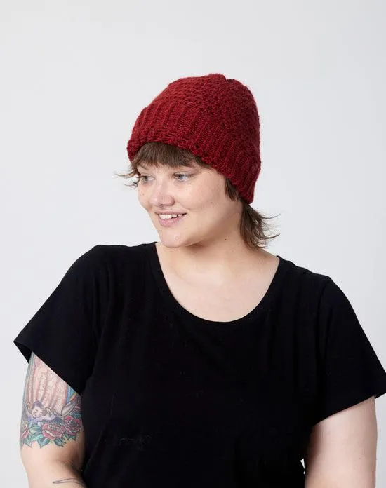 Berry-coloured Known Supply Brix Toque