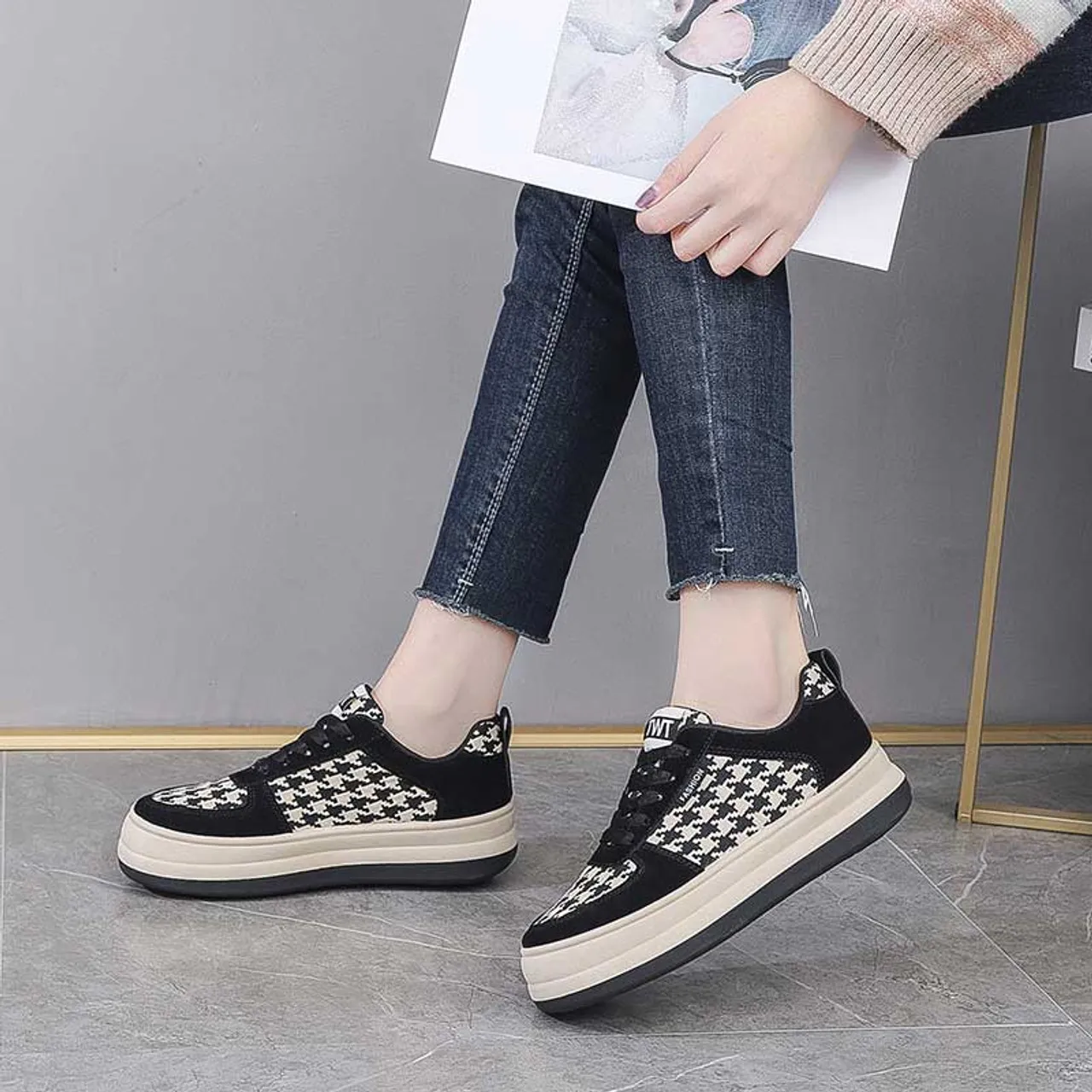 Black chidori pattern lace up shoe sneaker