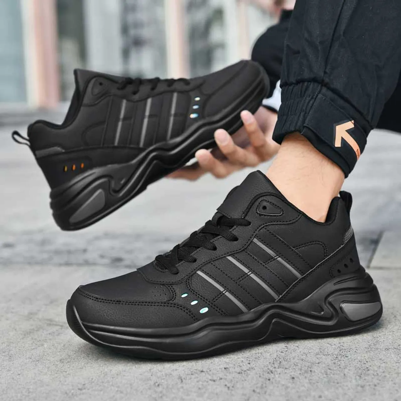 Black triple stripe sport shoe sneaker 2519