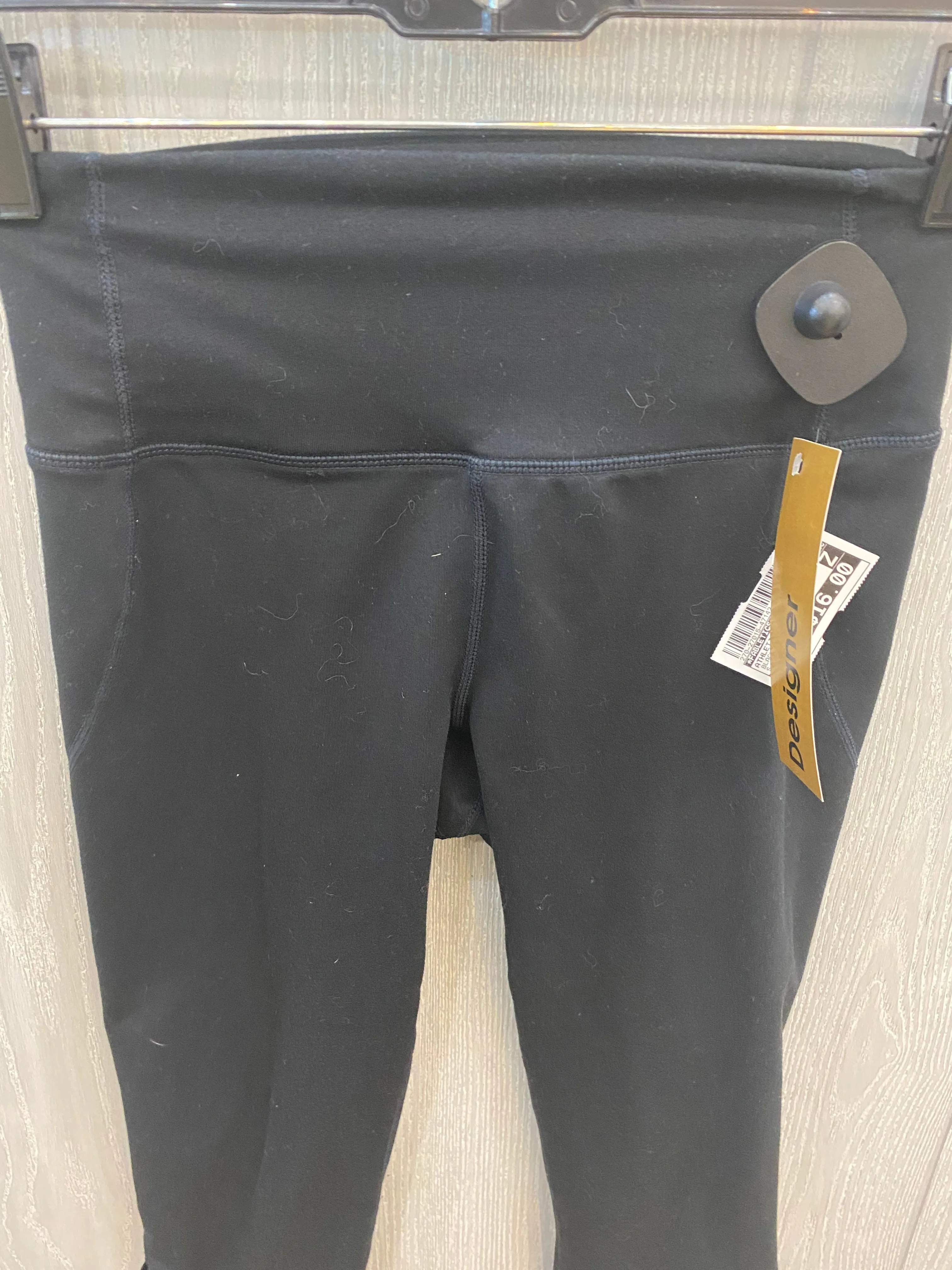 Fabletics Athletic Capris Size Small