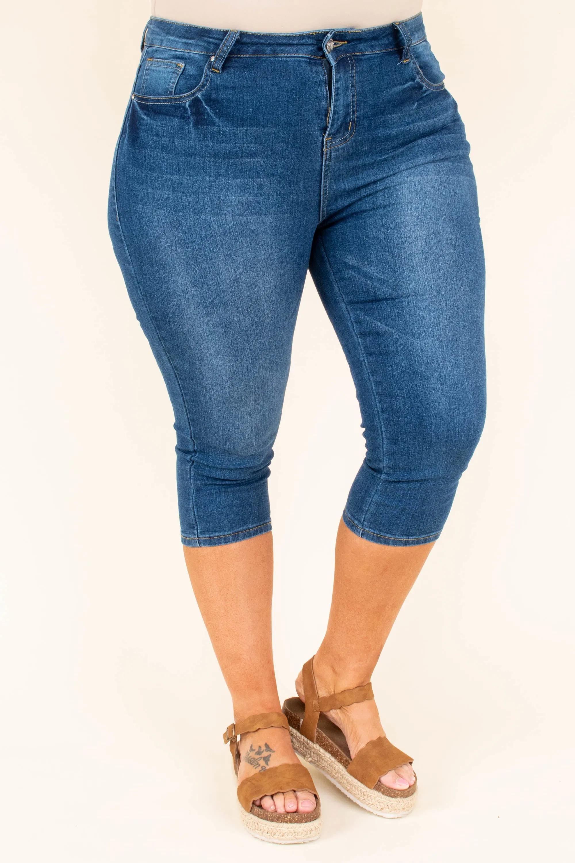 Famous Capris - Medium Wash - Best Deals