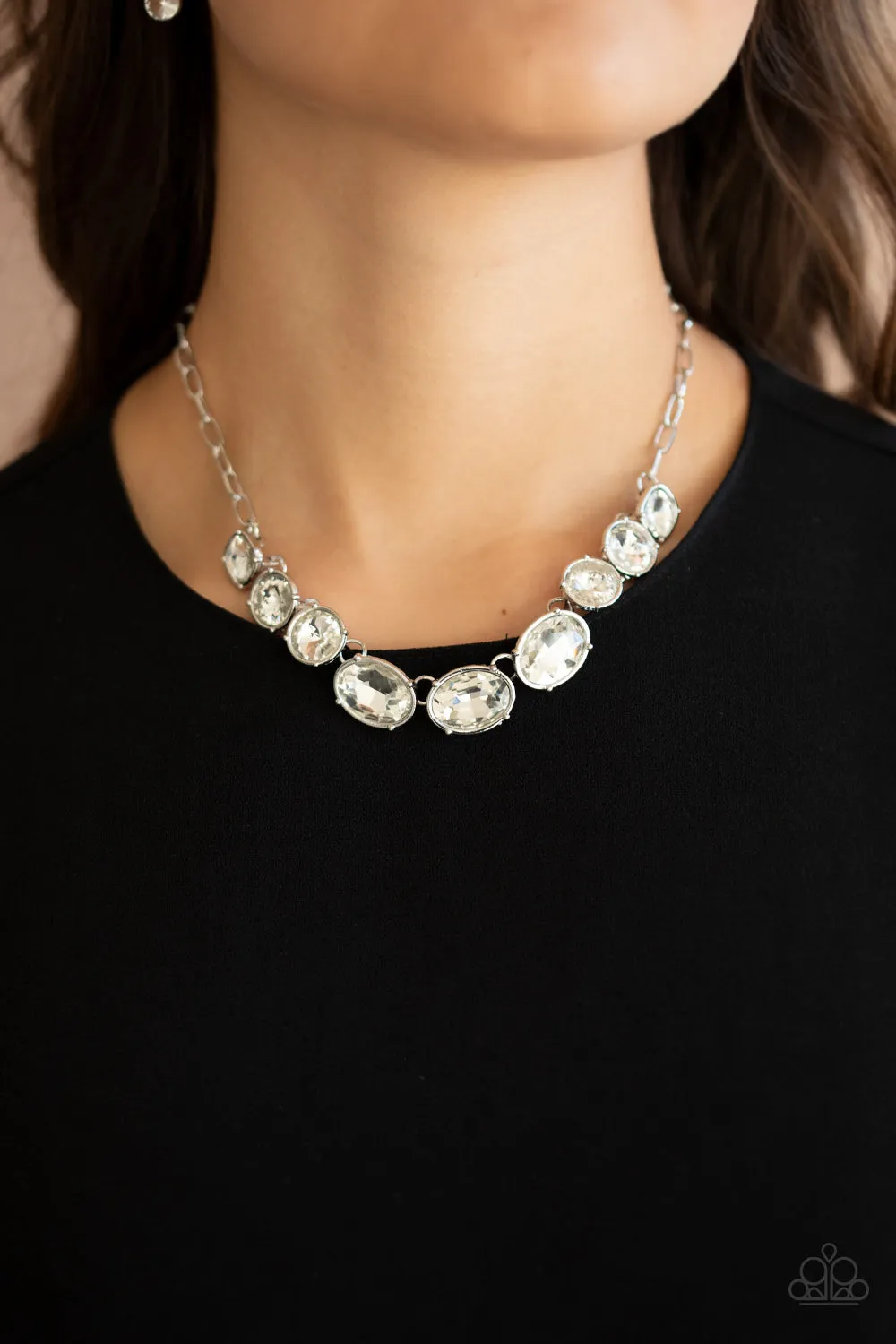 Gorgeous White Necklace: A stunningly beautiful accessory with an icy touch.