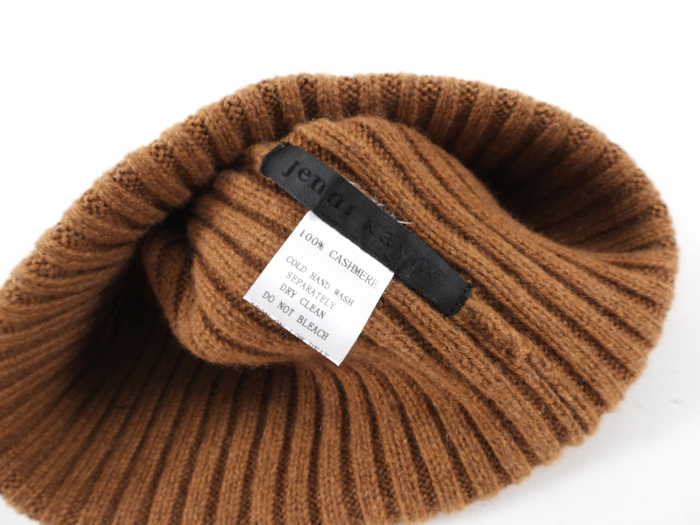 Jenni Kayne Cashmere Ribbed Hat - Brown