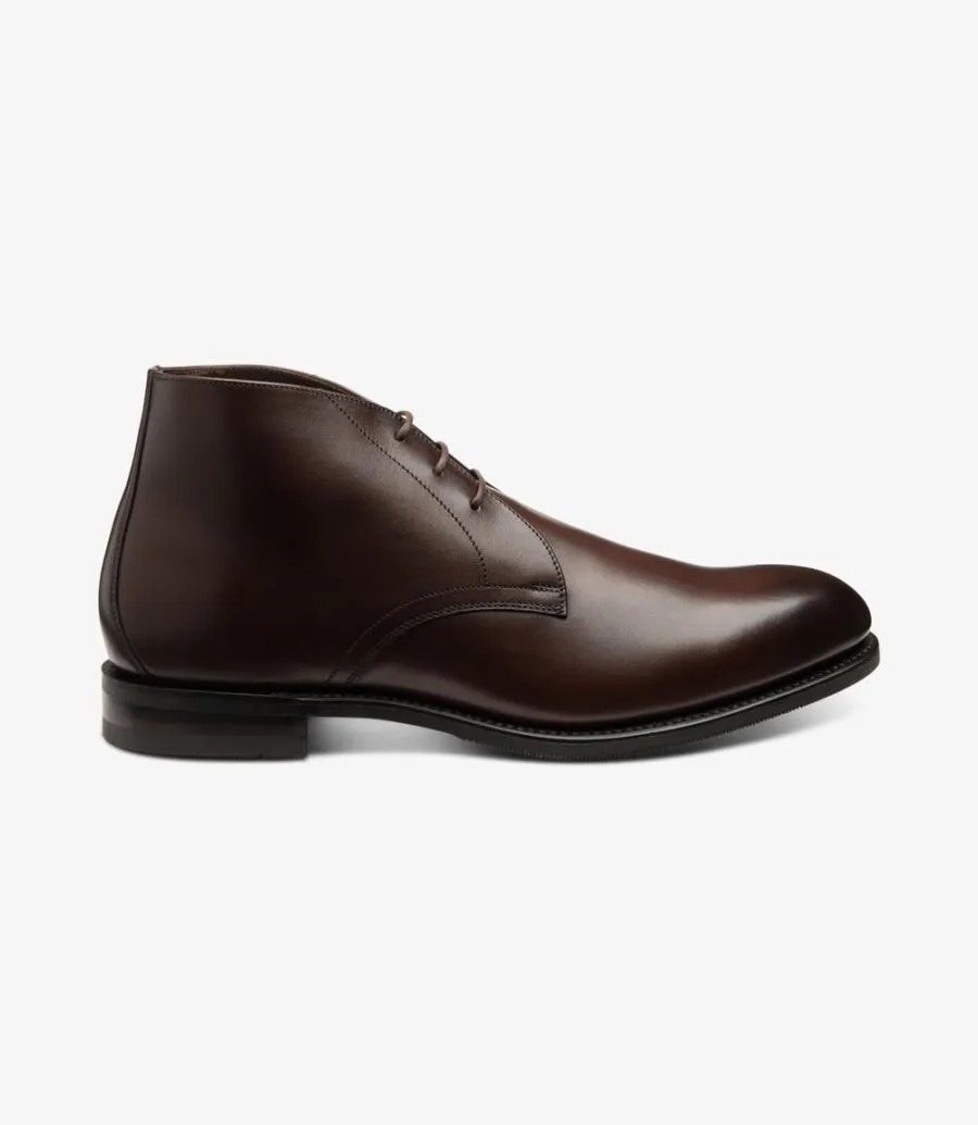 Loake Deangate Chukka Calf Boot - Walnut Brown