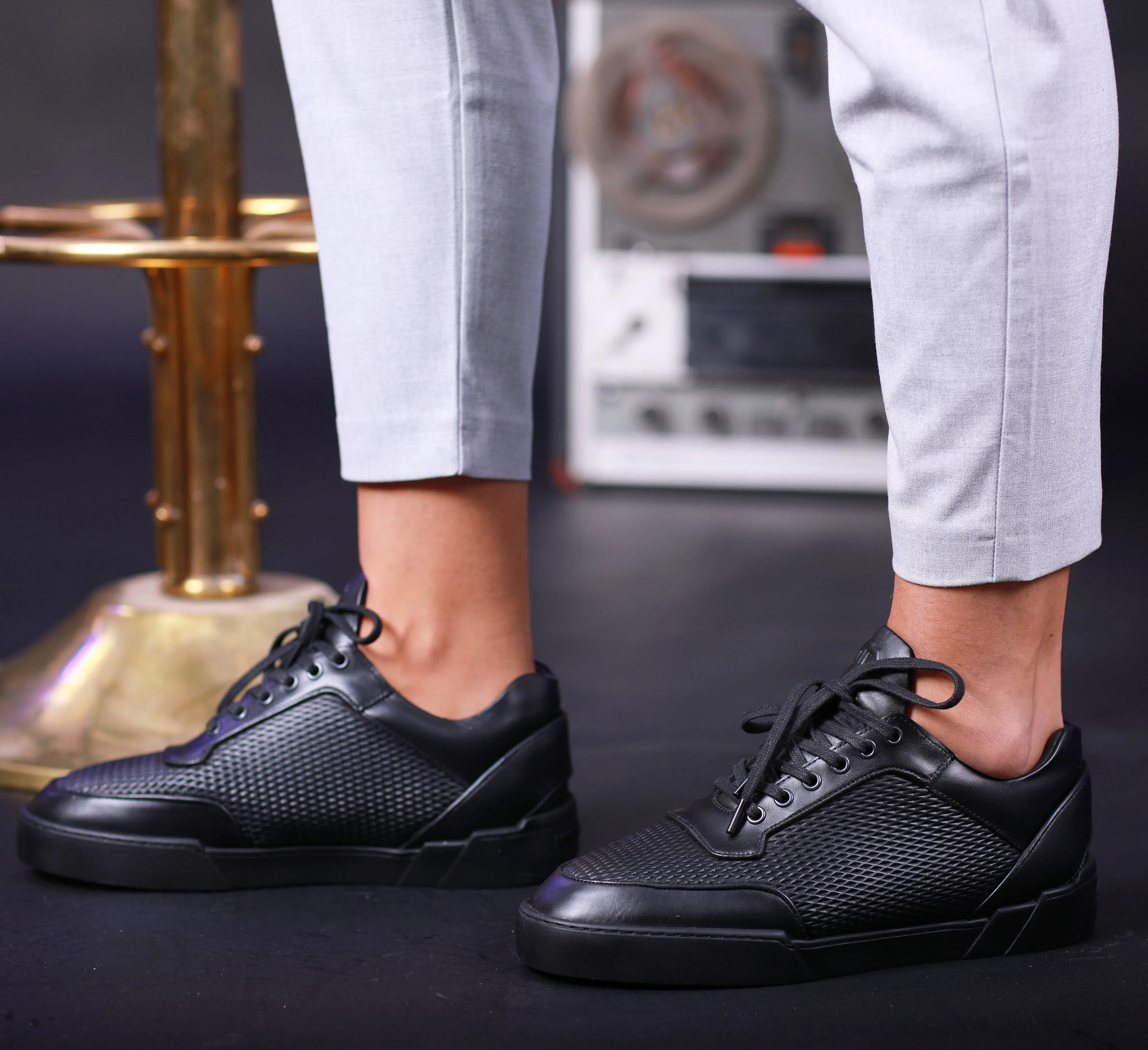 Low-Top Black Nappa Shoes