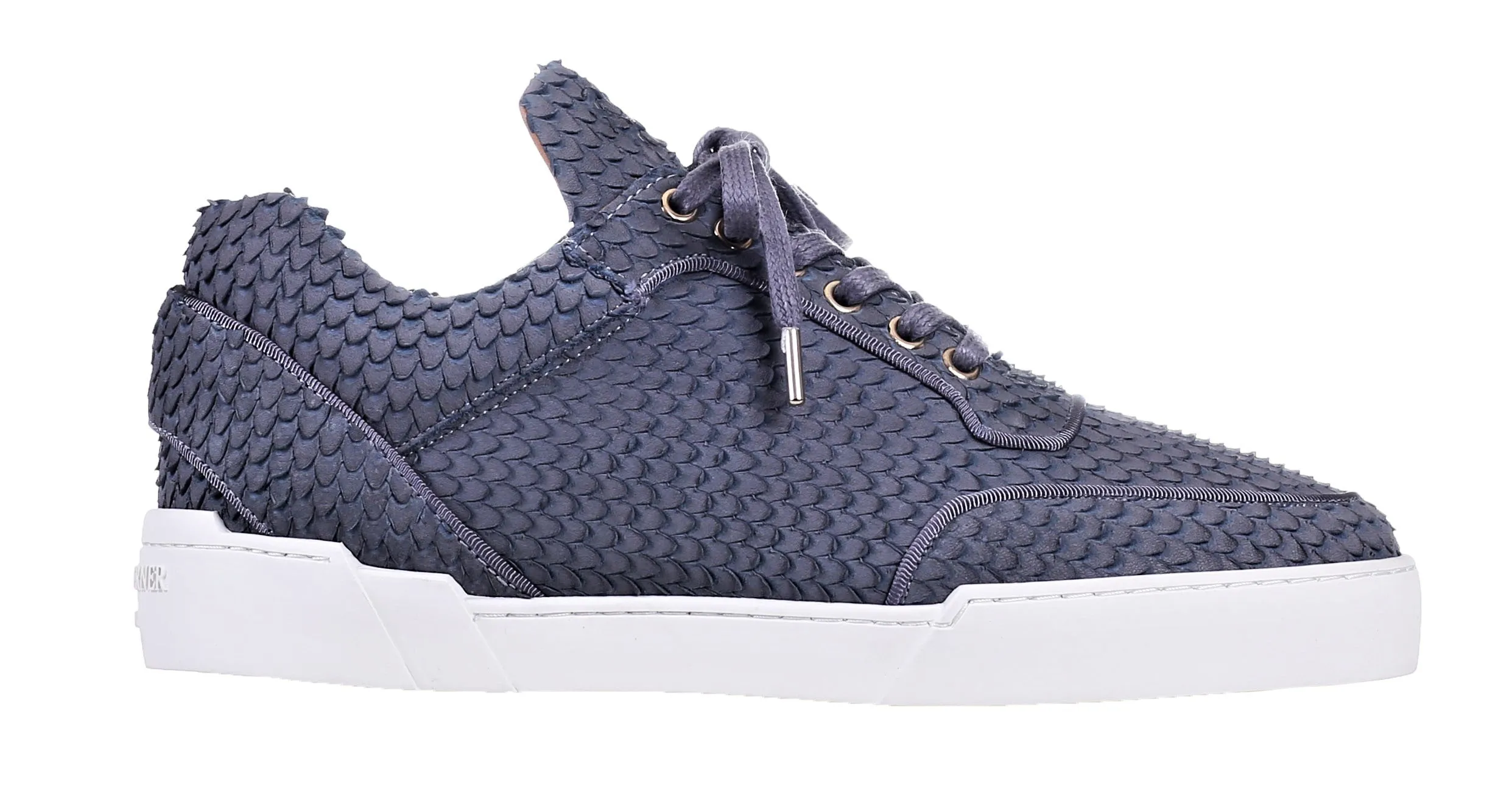 Low-Top Carbon Grey Cobra Cut shoes