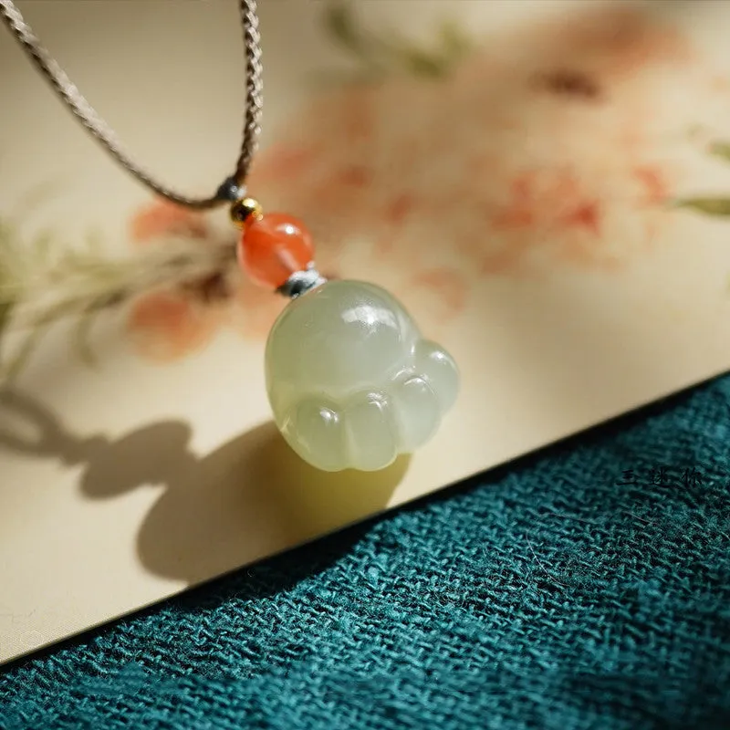 Luxyin Hetian Green Jade Cat Paw Necklace