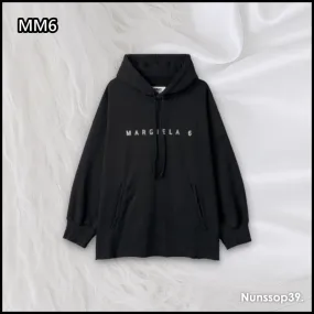 MM6 Maison Margiela long sleeve shirt | street style | plain cotton | oversized logo