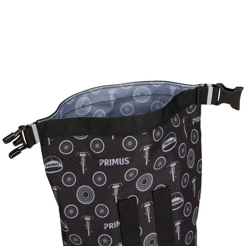 Primus  Rolltop Bag Feed Zone