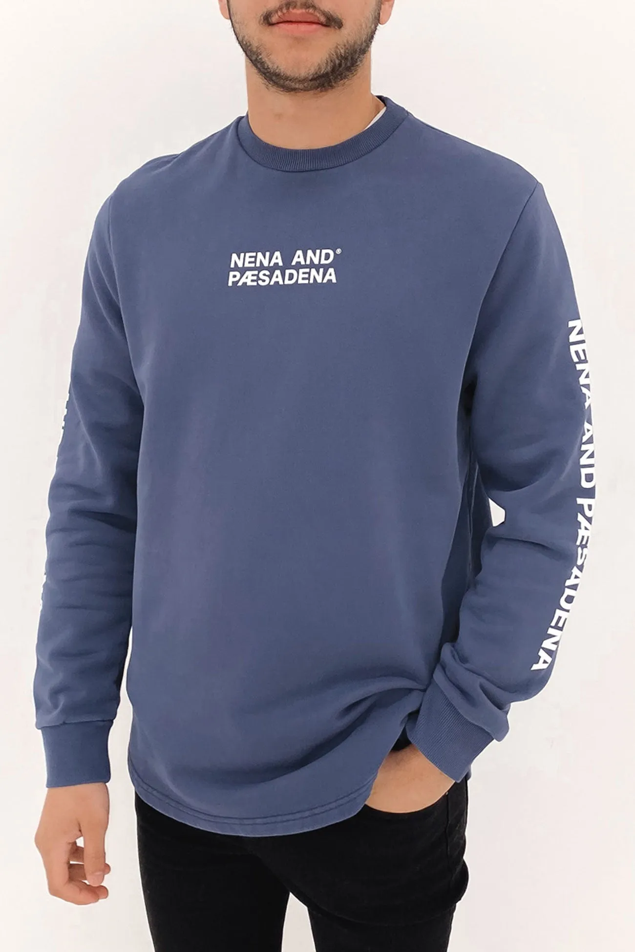 Section Dual Curved Sweater Pigment Insignia Blue