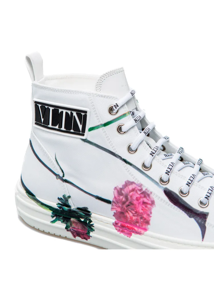 Valentino High Top Sneaker | Credomen