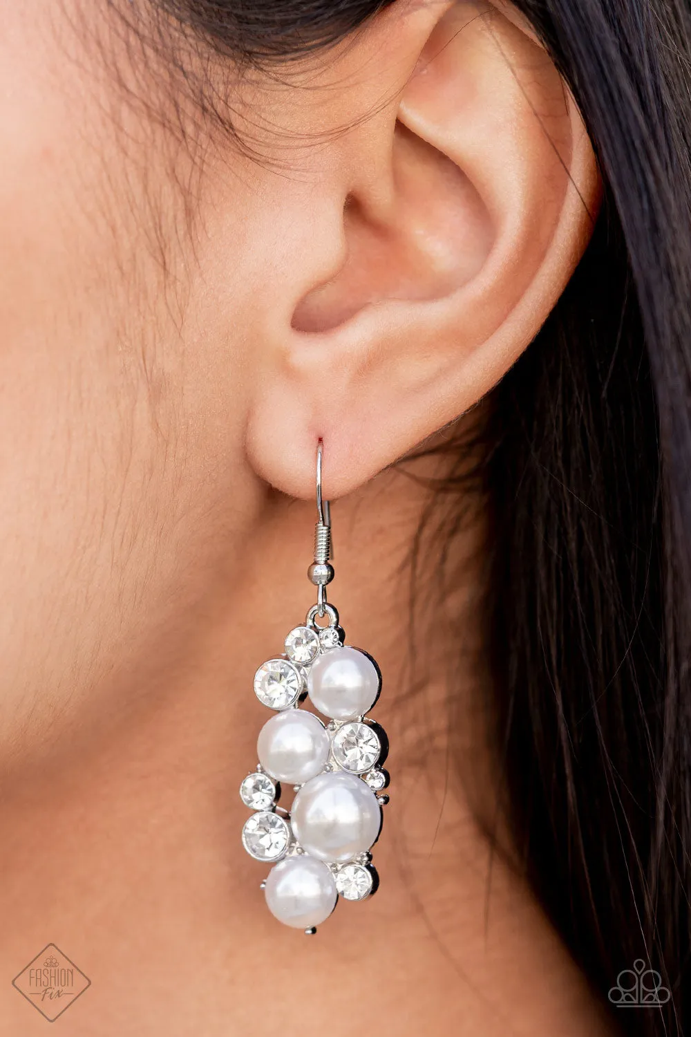 White Earring - Stylish Baubles for the Fashionable