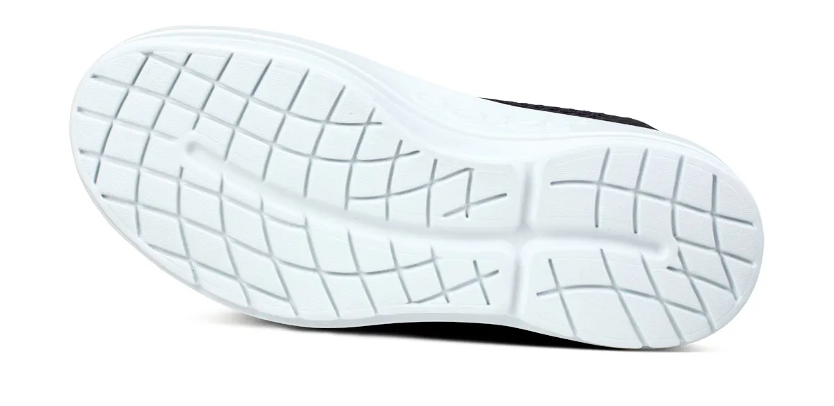 Women's White Black OOmega Chukka Shoe