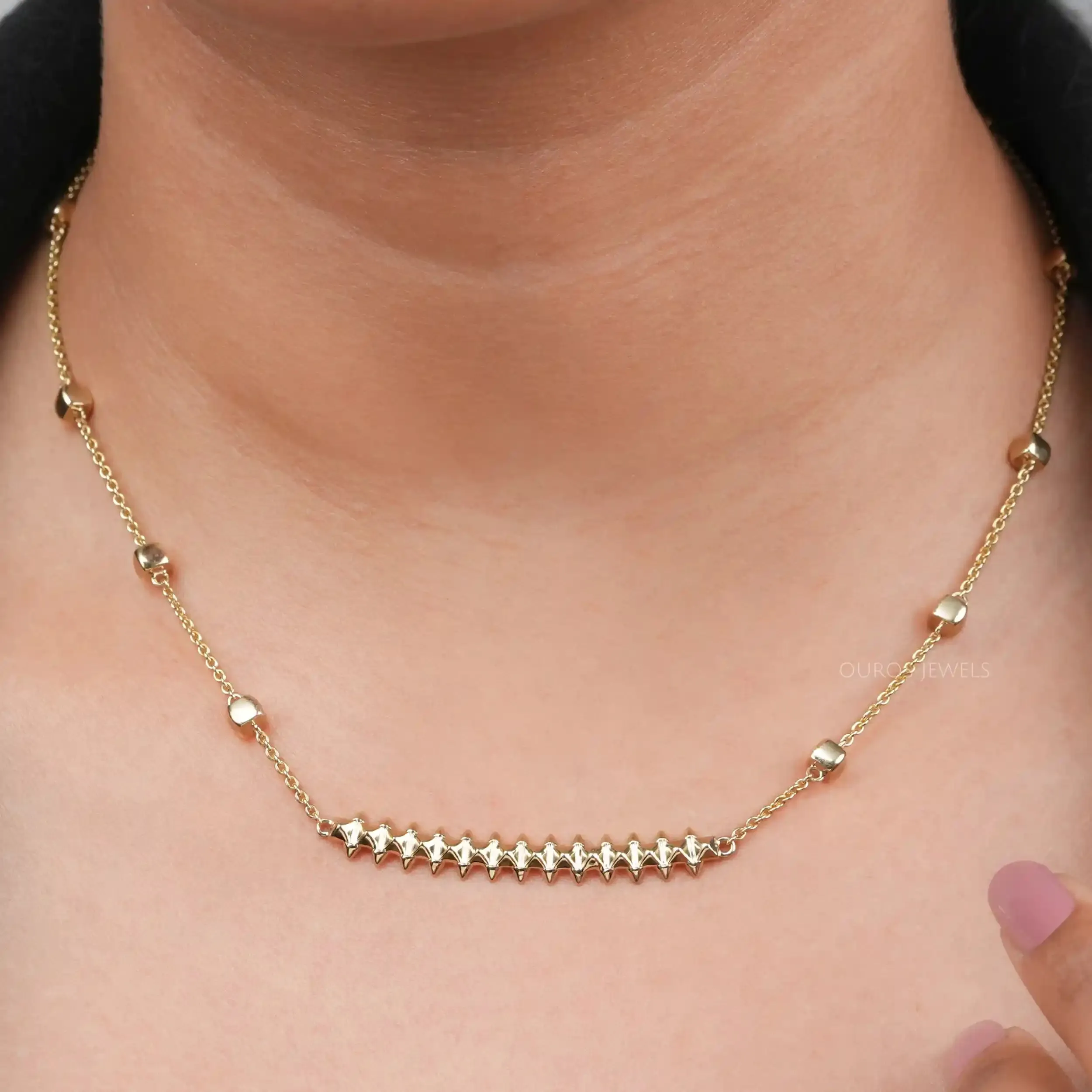 Zigzag Line Necklace